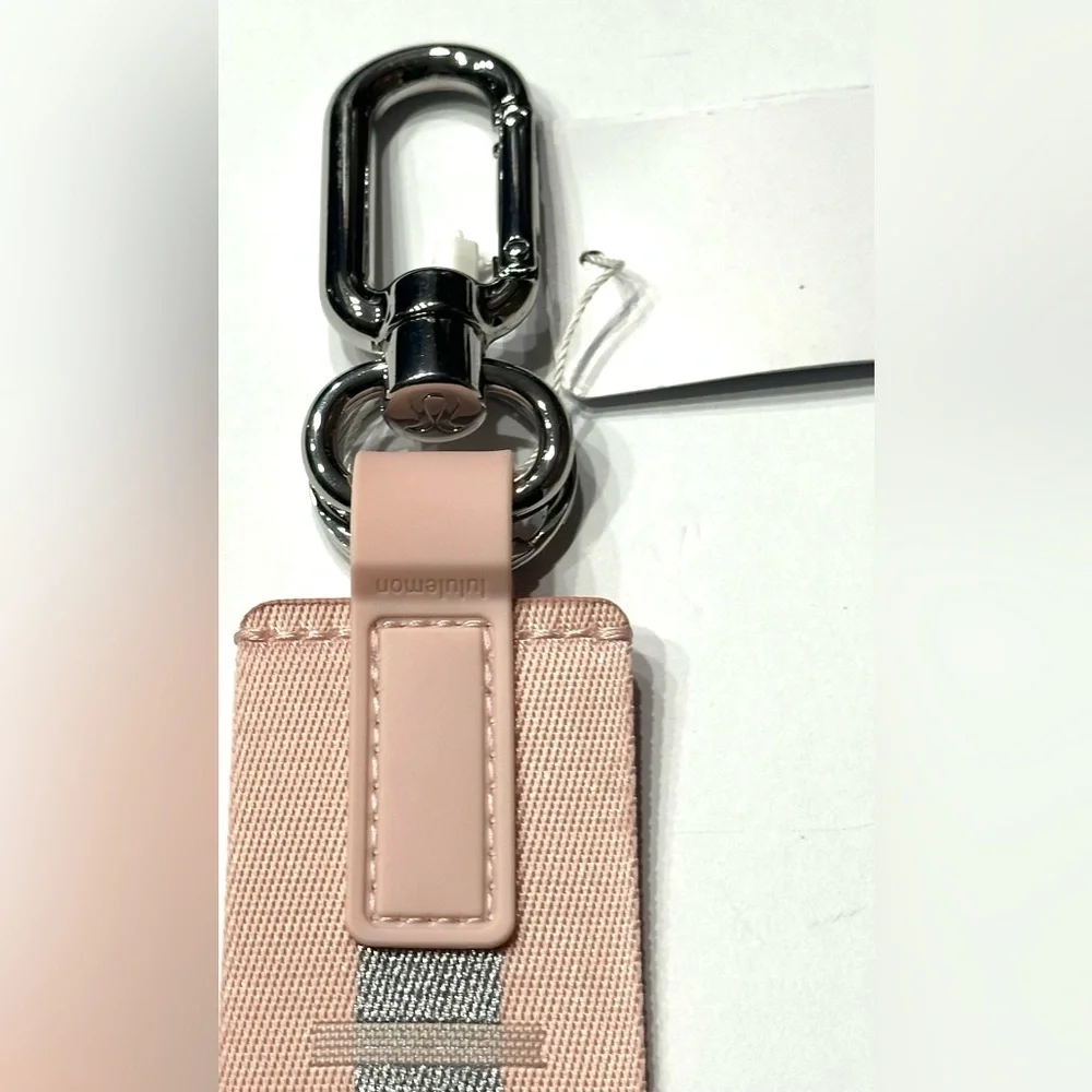 Lululemon Never Lost Keychain Wordmark PIMI SLVR Pink Mist Silver, NEW